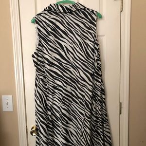 Jones New York Dresses - Jones New York Zebra Dress 20W Jones New York Dresses - Jones New York Zebra Dress 20W
